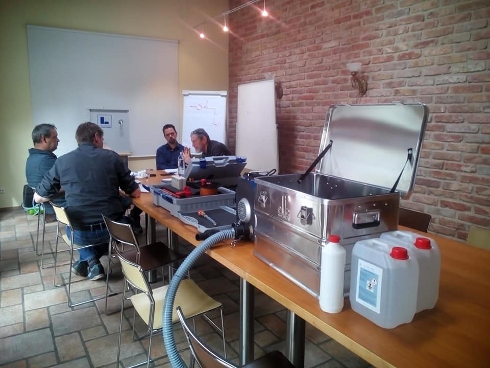 Seminar flat roof pipe